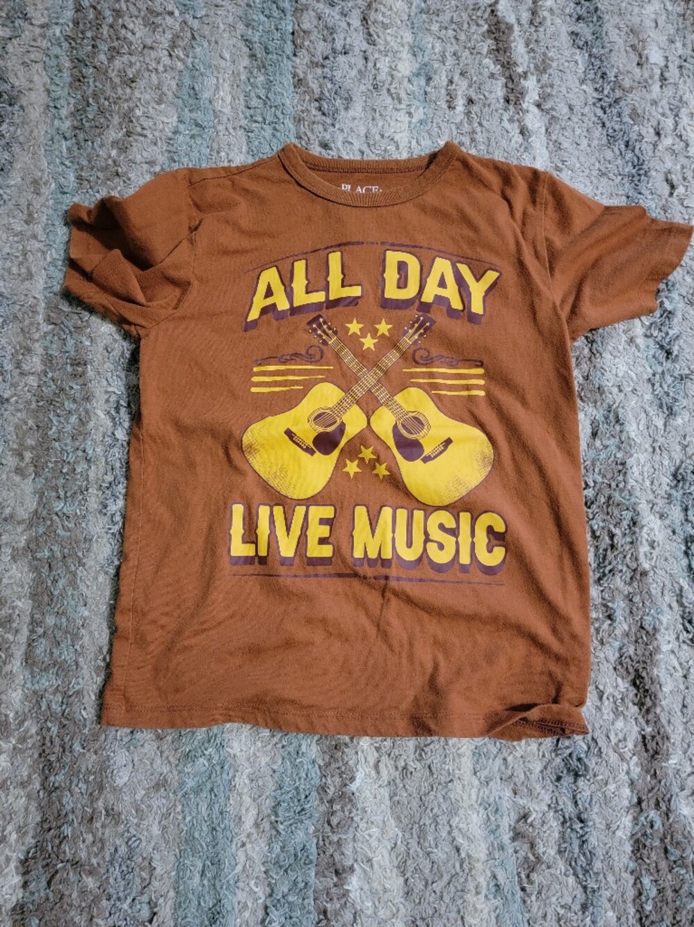 5/$25 Place Brown Tee with Yellow 'All Day Live Music' Guitar Graphic Size 7/8